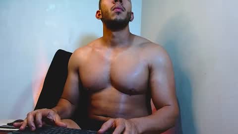 holl latino online show from 06-14-26, 05:20