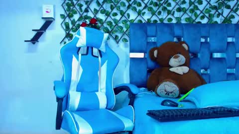 Hakim online show from 01-12-25, 05:01