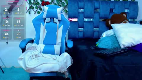 Hakim online show from 02-14-25, 02:33