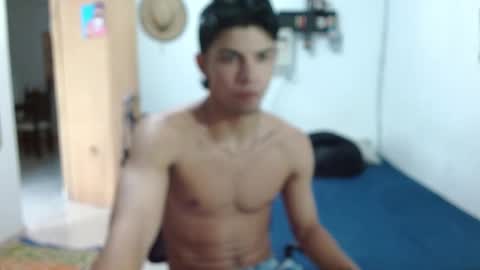 Snapshot of guts_x chatting on 12-04-24, 05:22 Guts online show from 12-04-24, 05:22