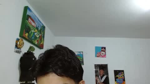 Snapshot of guts_x chatting on 01-22-25, 08:17 Guts online show from 01-22-25, 08:17