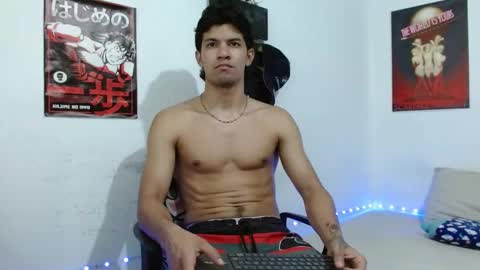 Snapshot of guts_x chatting on 03-06-25, 05:22 Guts online show from 03-06-25, 05:22