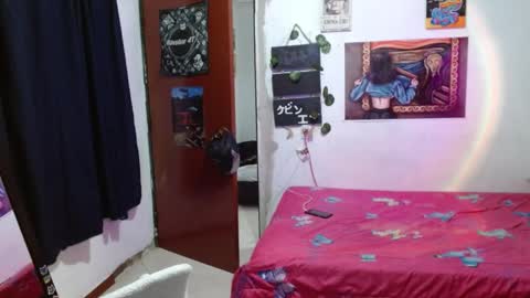 Snapshot of guts_x chatting on 09-16-25, 06:31 Guts online show from 09-16-25, 06:31