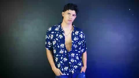 Snapshot of guts_x chatting on 10-04-25, 01:14 Guts online show from 10-04-25, 01:14