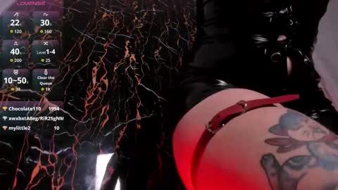 Snapshot of guxplo chatting on 03-05-26, 04:14 Antonella online show from 03-05-26, 04:14