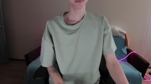 guy_liam1 online show from 02-06-25, 02:15