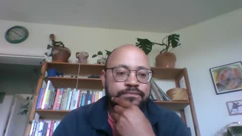 guy_wood15 online show from 05-07-26, 08:20