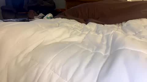 guyatx online show from 10-15-25, 04:23