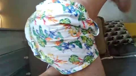 Snapshot of guyhardon chatting on 01-17-26, 06:51 Guy Hardon online show from 01-17-26, 06:51