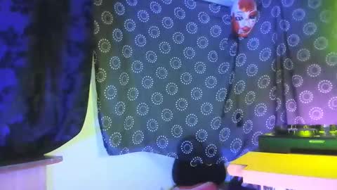 guyst049 online show from 02-10-26, 02:15