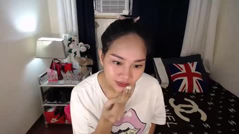 Snapshot of gwapangahas chatting on 01-06-25, 10:26 Alexa online show from 01-06-25, 10:26