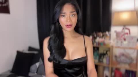 Snapshot of gwapangahas chatting on 10-05-25, 08:07 Alexa online show from 10-05-25, 08:07