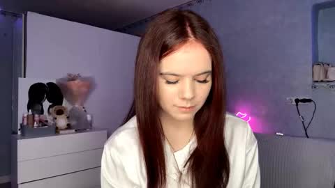 Alice online show from 03-04-26, 01:06