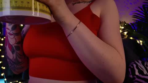 gwenhilton online show from 02-18-25, 09:54