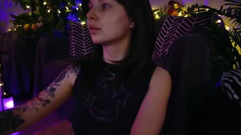 gwenhilton online show from 03-05-25, 05:50