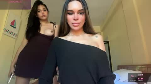 Snapshot of gwynmylove chatting on 05-08-26, 04:18 Gwyn online show from 05-08-26, 04:18
