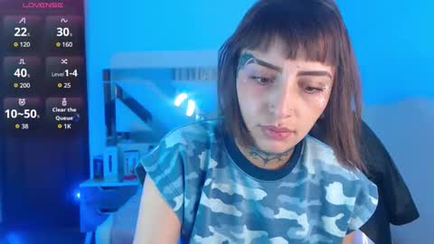 gyal_8_ online show from 10-28-25, 03:10