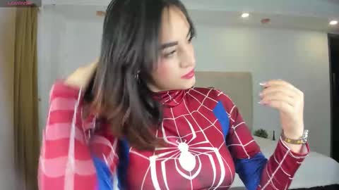 Snapshot of gyal_8_ chatting on 10-31-25, 04:24 gyal_8_ online show from 10-31-25, 04:24