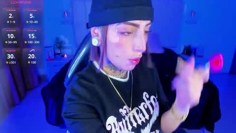 gyal_8_ online show from 01-17-26, 03:44