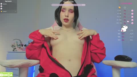 Snapshot of gylaxie chatting on 02-03-25, 01:08 online show from 02-03-25, 01:08