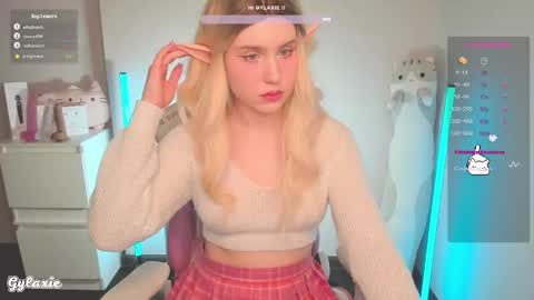 Snapshot of gylaxie chatting on 03-01-25, 08:56 online show from 03-01-25, 08:56