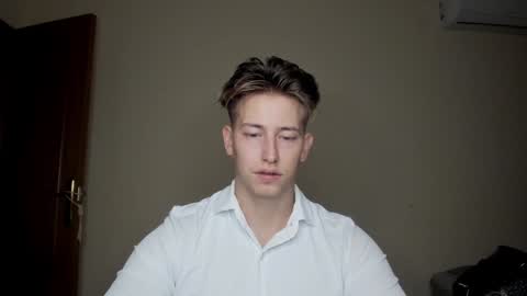 Oliver online show from 01-13-25, 09:52