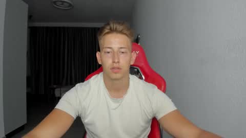 Oliver online show from 11-04-25, 07:46