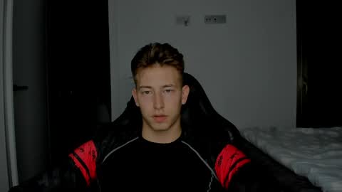 Oliver online show from 04-10-26, 08:24