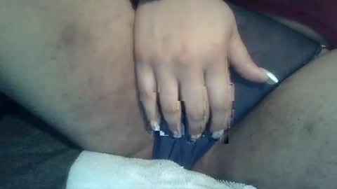 h0n3yb333 online show from 12-02-25, 02:50