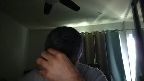 Snapshot of h0nest84 chatting on 05-16-26, 04:17 h0nest84 online show from 05-16-26, 04:17