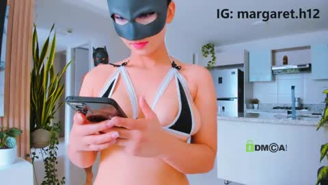 Snapshot of h0ney__p0t chatting on 05-17-26, 01:51 Margareth Stallion online show from 05-17-26, 01:51