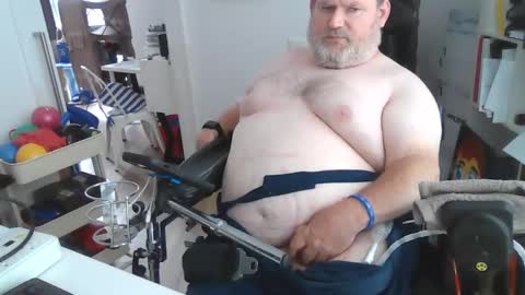 Snapshot of h20976 chatting on 02-04-25, 05:21 h20976 online show from 02-04-25, 05:21