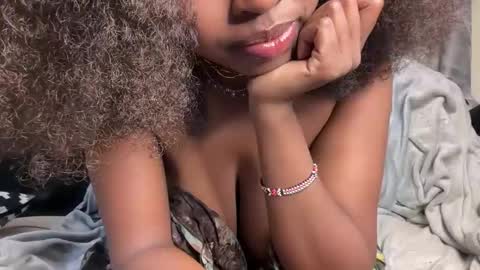 Snapshot of h_o_t_goddess chatting on 06-06-26, 05:12 h_o_t_goddess online show from 06-06-26, 05:12
