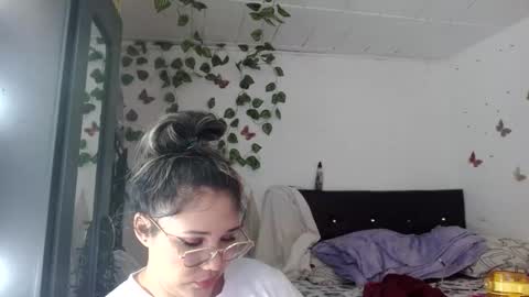 hader_wild21 online show from 02-06-25, 07:18