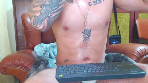 Snapshot of hades_carter chatting on 01-07-25, 11:03 Hades online show from 01-07-25, 11:03