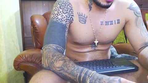 Snapshot of hades_carter chatting on 02-25-25, 11:11 Hades online show from 02-25-25, 11:11