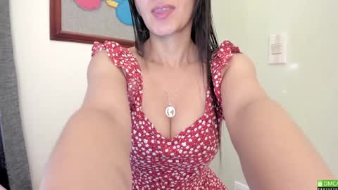 Snapshot of hae_in chatting on 01-27-25, 08:18 Hae-In online show from 01-27-25, 08:18