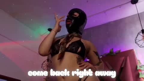 Haely online show from 10-30-25, 11:33