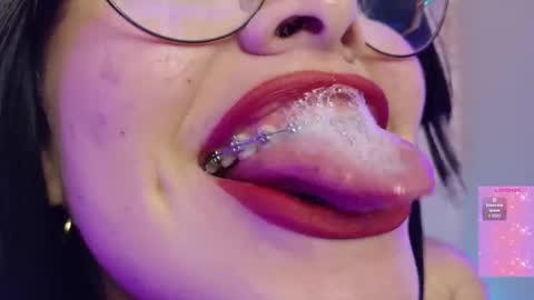 Haely online show from 03-19-26, 12:47