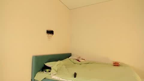 Ri online show from 10-15-25, 12:38