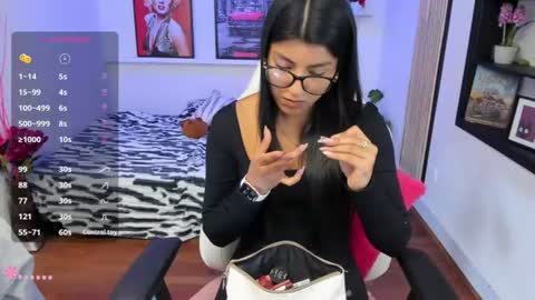 Hailey online show from 07-28-26, 12:48