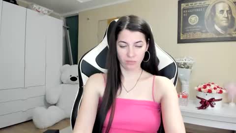 Sk     pe     Anya388109 online show from 12-25-24, 09:43