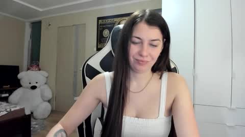 Sk     pe     Anya388109 online show from 10-13-25, 07:36