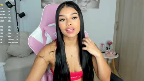 hailey online show from 06-03-26, 02:33