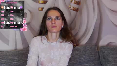 Snapshot of hailey_peach chatting on 11-05-25, 06:52 HaileyPeach online show from 11-05-25, 06:52