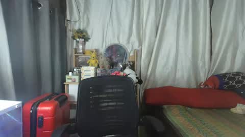 Snapshot of hailey_sweetcum77 chatting on 09-28-25, 10:31 hailey_sweetcum77 online show from 09-28-25, 10:31