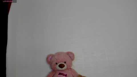 Hailey online show from 04-26-26, 12:30