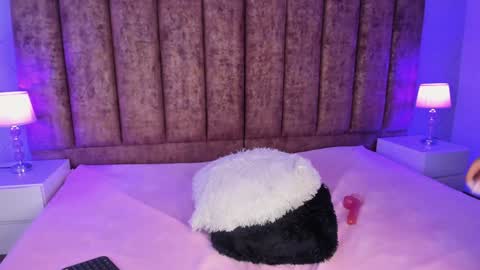 Haileymiler online show from 12-04-24, 07:17