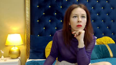 Hailey online show from 12-19-24, 07:29