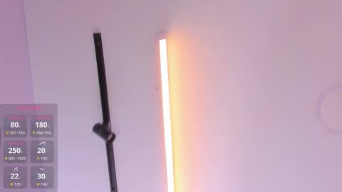 Snapshot of haileystonei chatting on 10-11-25, 11:42 haileystonei online show from 10-11-25, 11:42